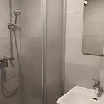 Haus Huber Und بيت ضيافة ميترسل