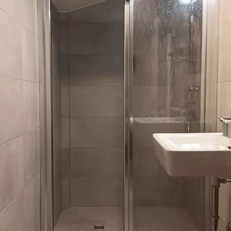 招待所 Haus Huber Und 米特西尔