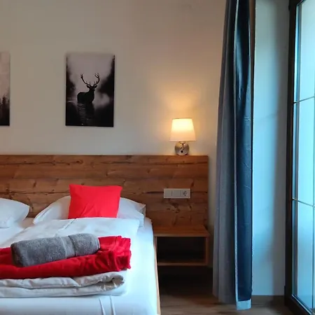Haus Huber Und 3* 米特西尔