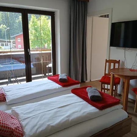Haus Huber Und 3*