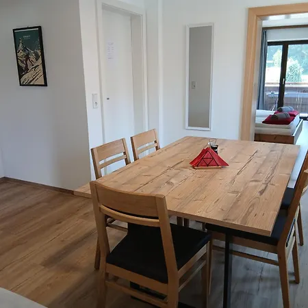 Haus Huber Und 3*